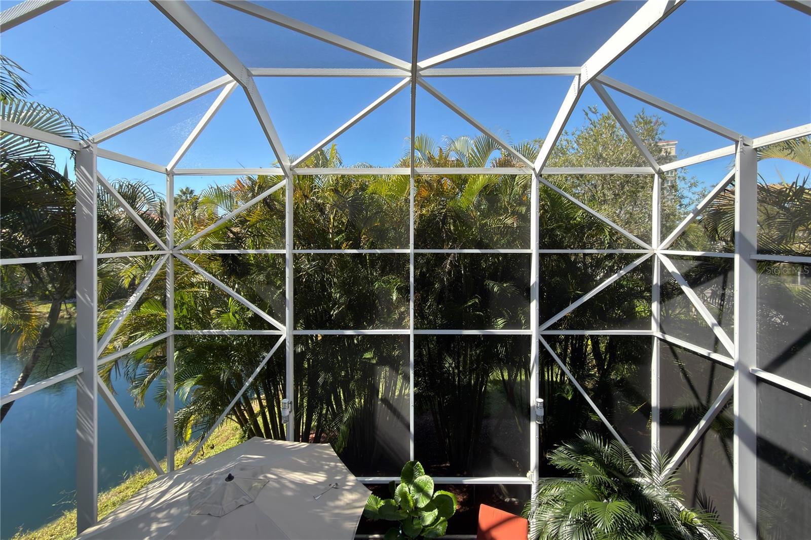 Image 57 of 95 For 313 10th Avenue E