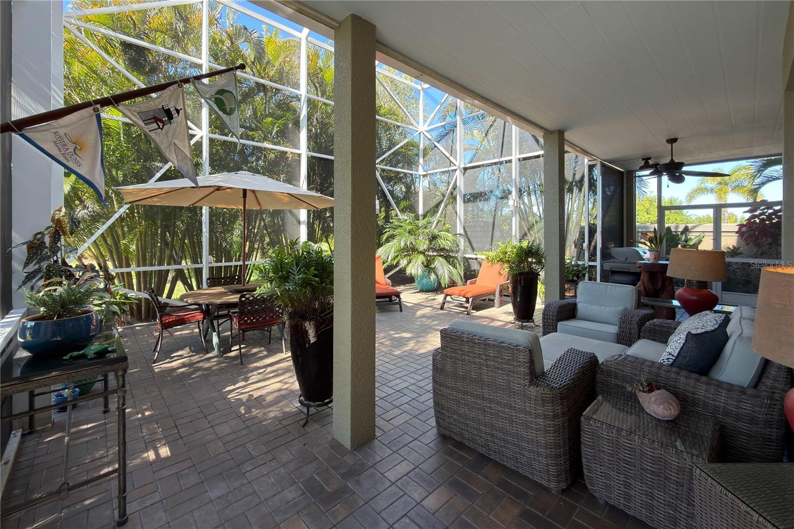 Image 61 of 95 For 313 10th Avenue E