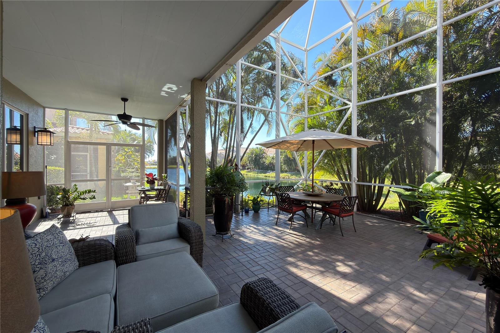 Image 67 of 95 For 313 10th Avenue E