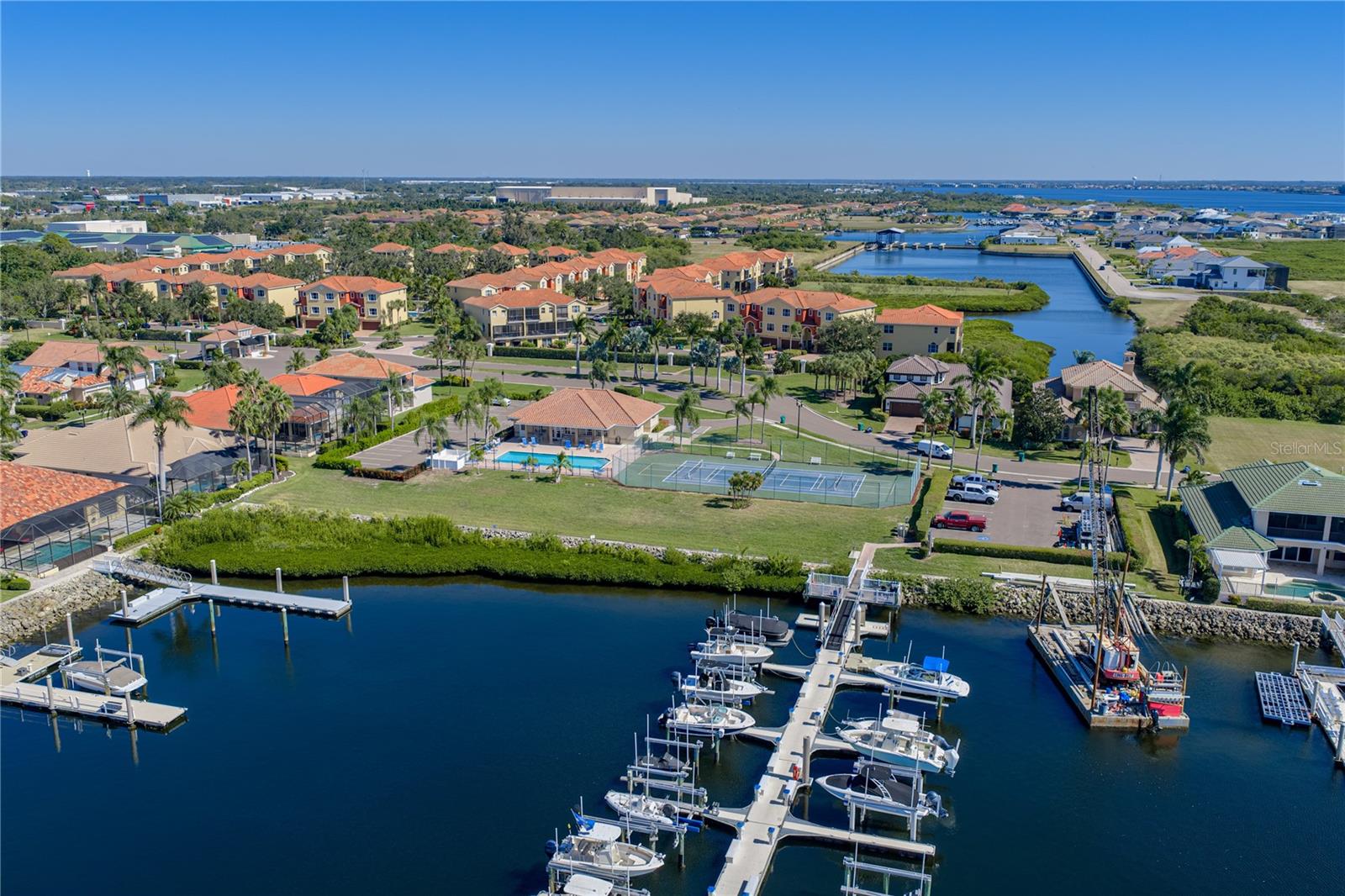 Image 82 of 95 For 313 10th Avenue E