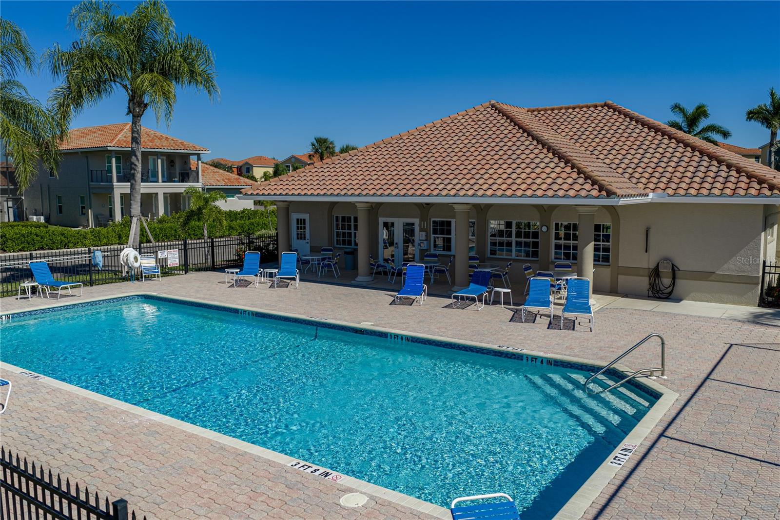 Image 87 of 95 For 313 10th Avenue E