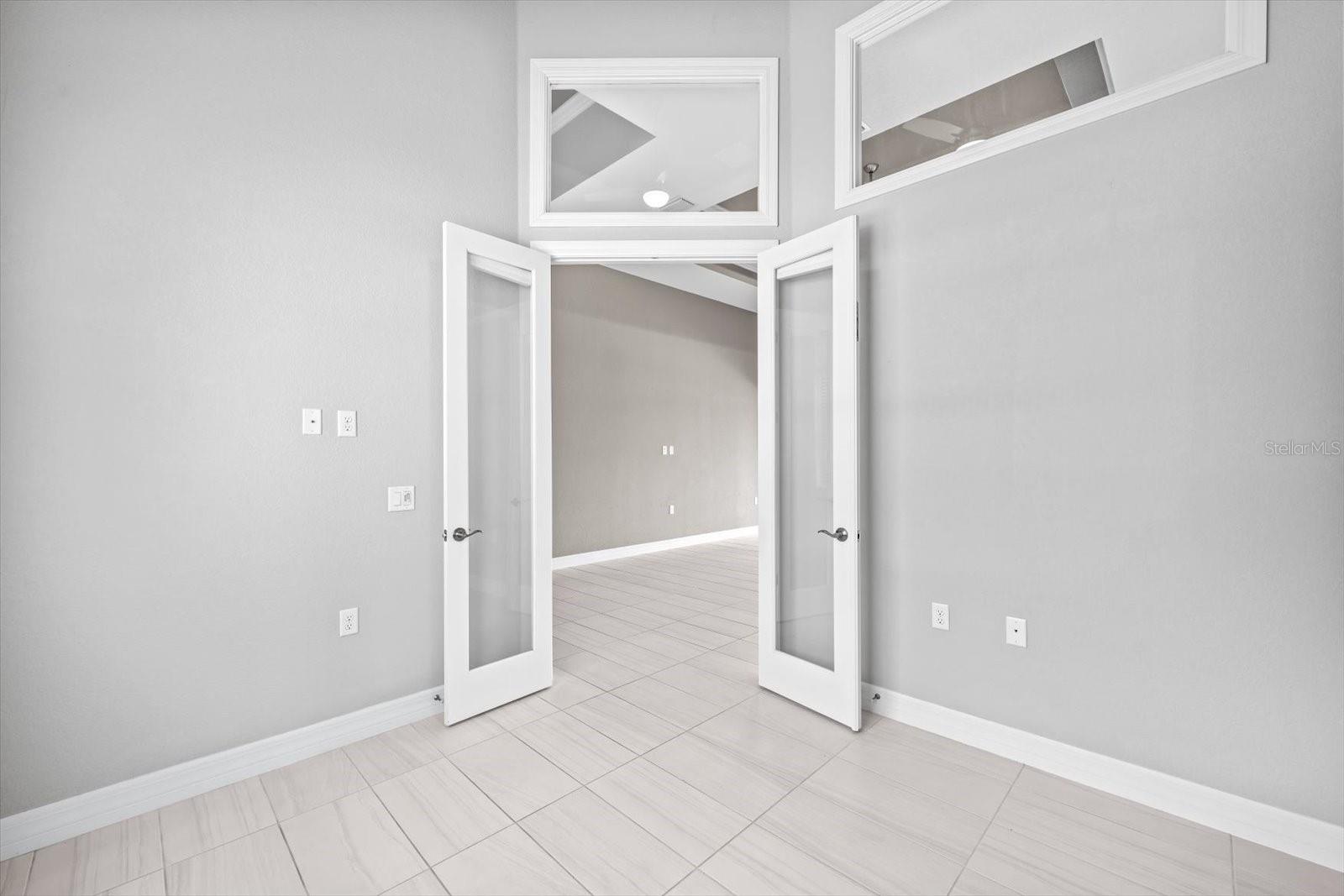 Image 15 of 70 For 5217 Forbes Terrace