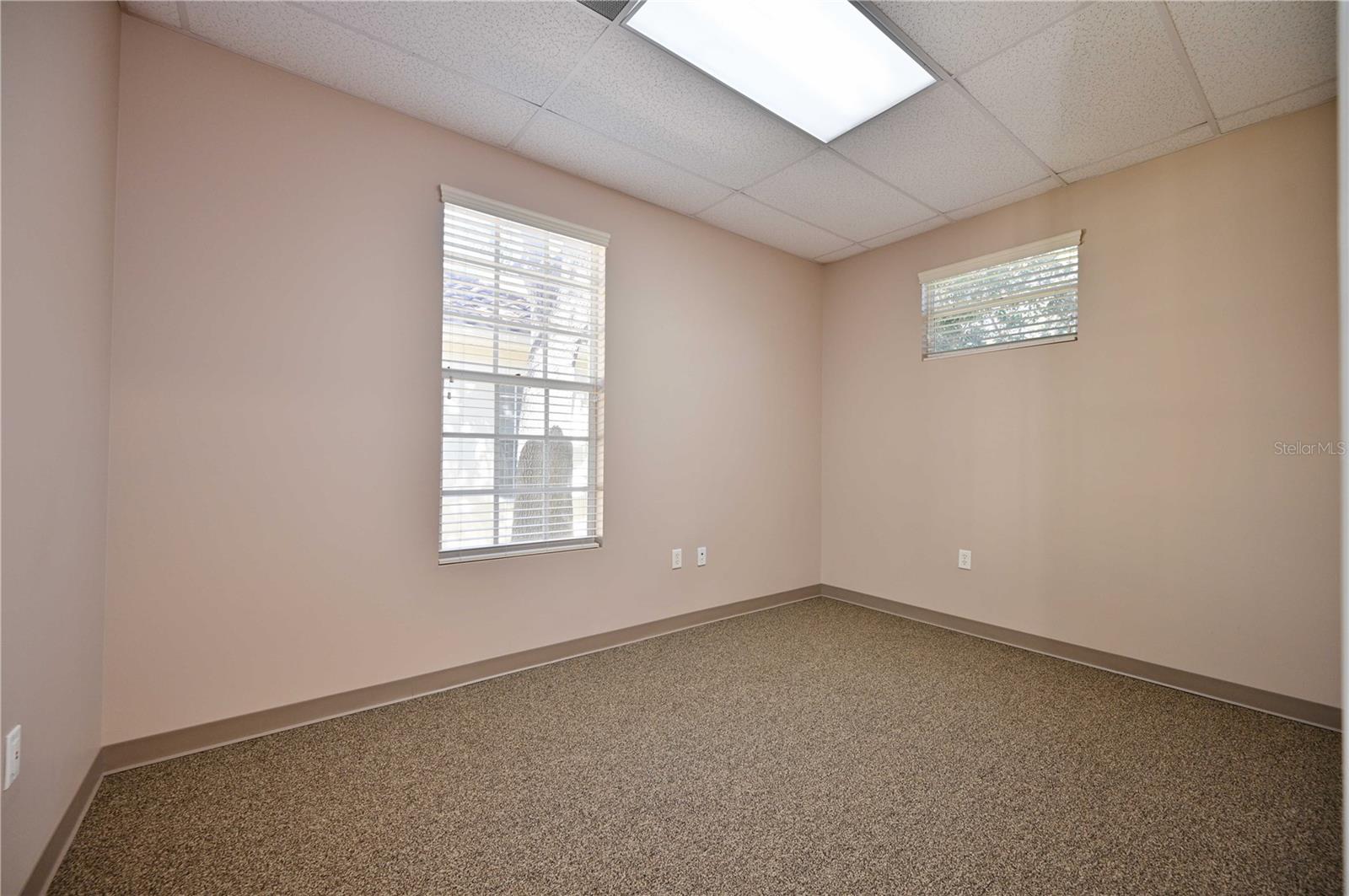 Image 17 of 25 For 6953 Fowler Avenue