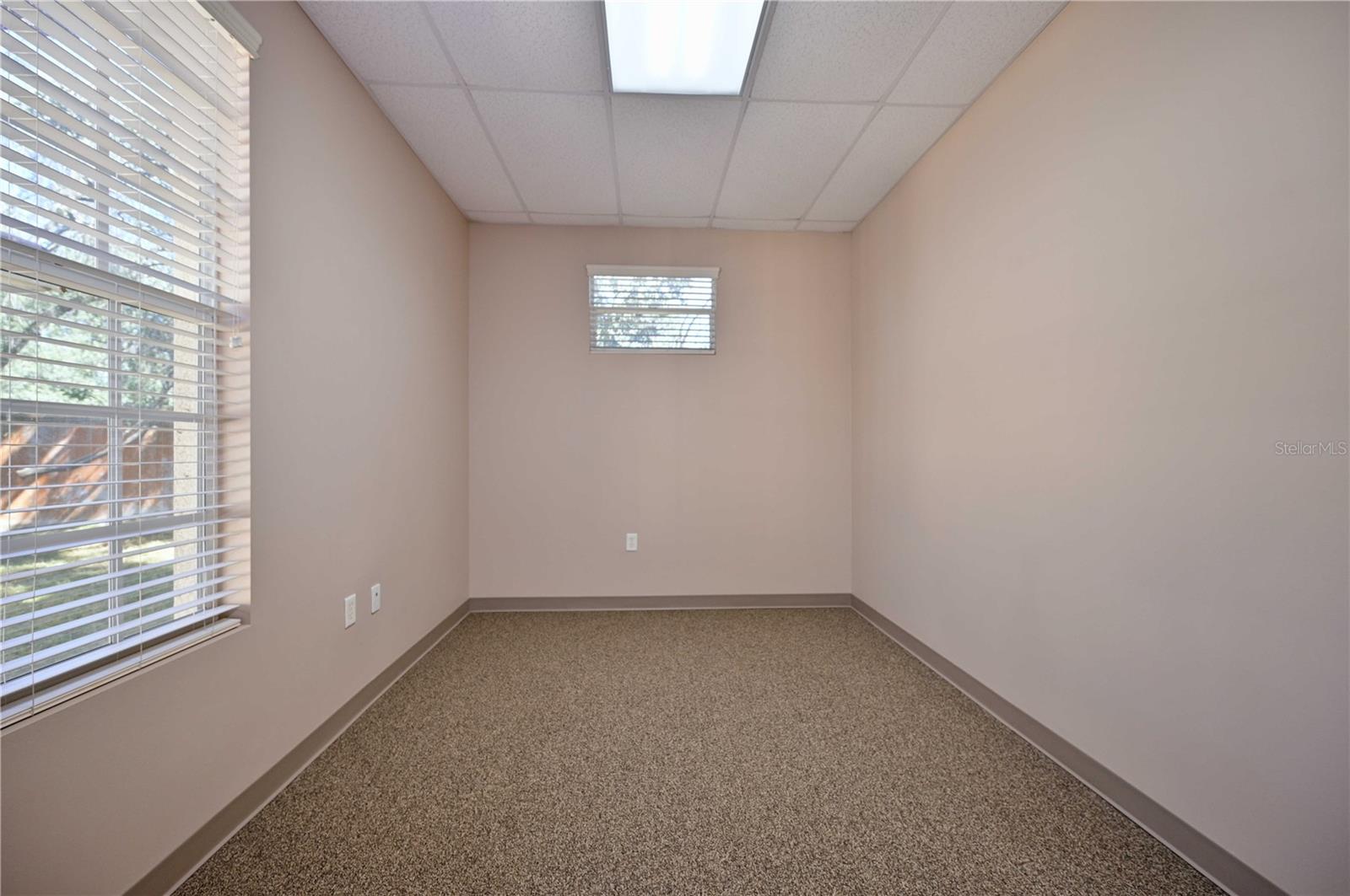 Image 18 of 25 For 6953 Fowler Avenue