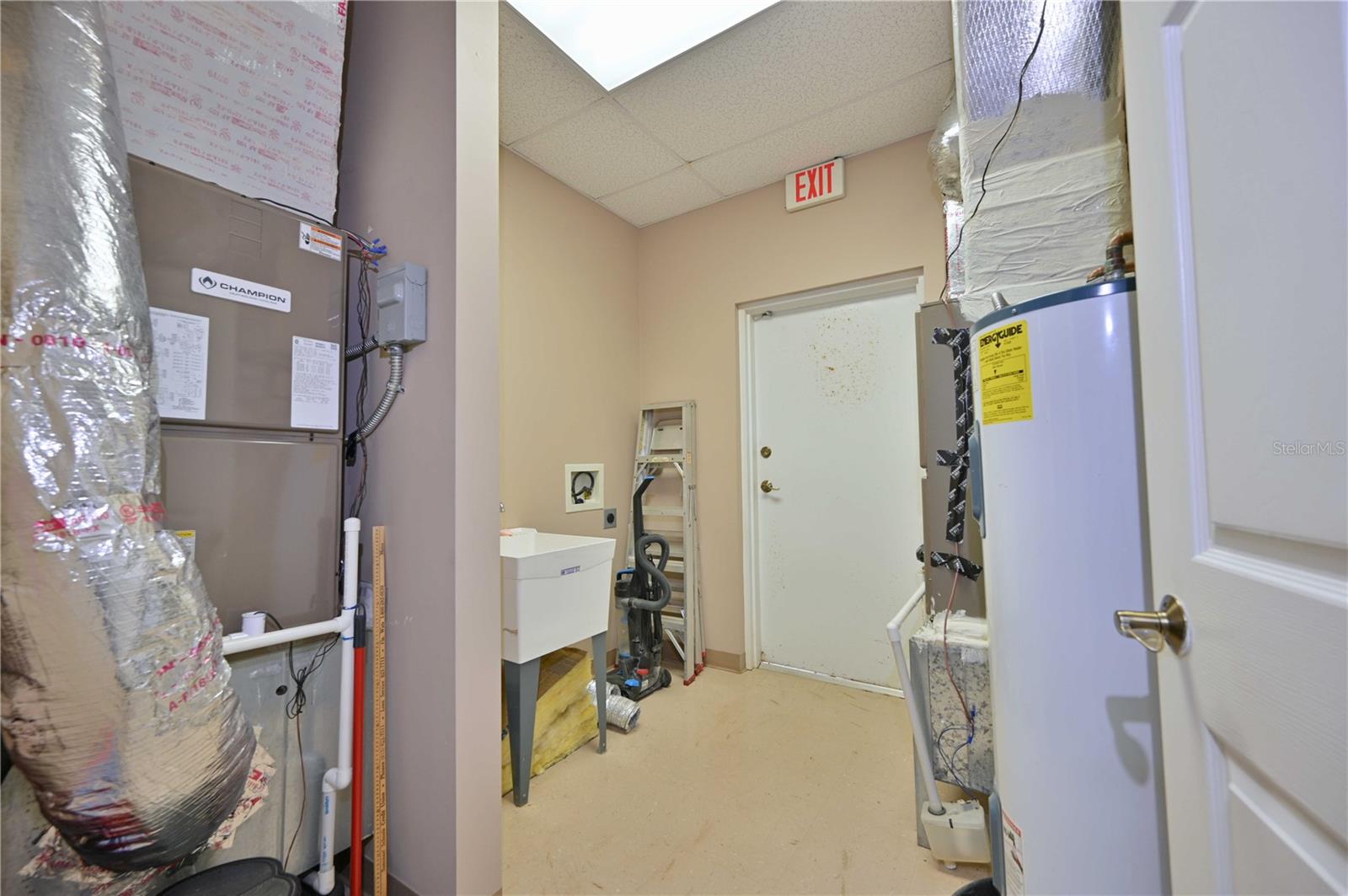 Image 25 of 25 For 6953 Fowler Avenue