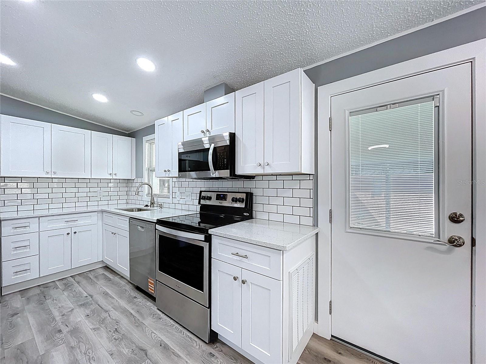 Image 20 of 64 For 35934 Bueno Drive