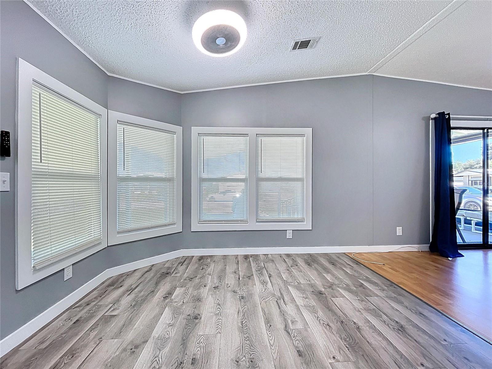 Image 28 of 64 For 35934 Bueno Drive