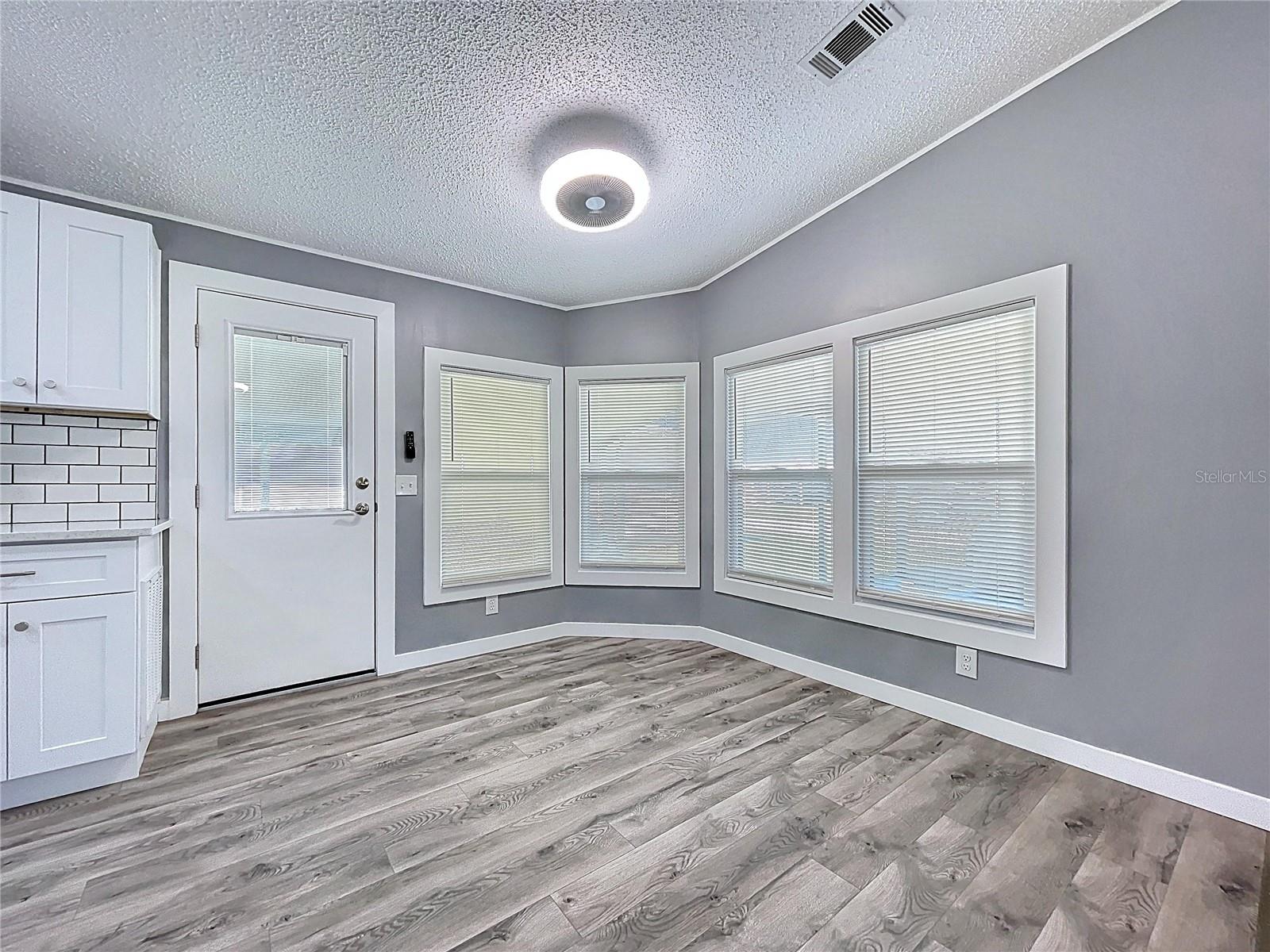 Image 30 of 64 For 35934 Bueno Drive