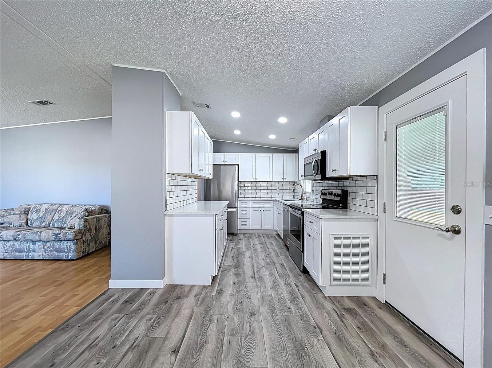 Image 31 of 64 For 35934 Bueno Drive