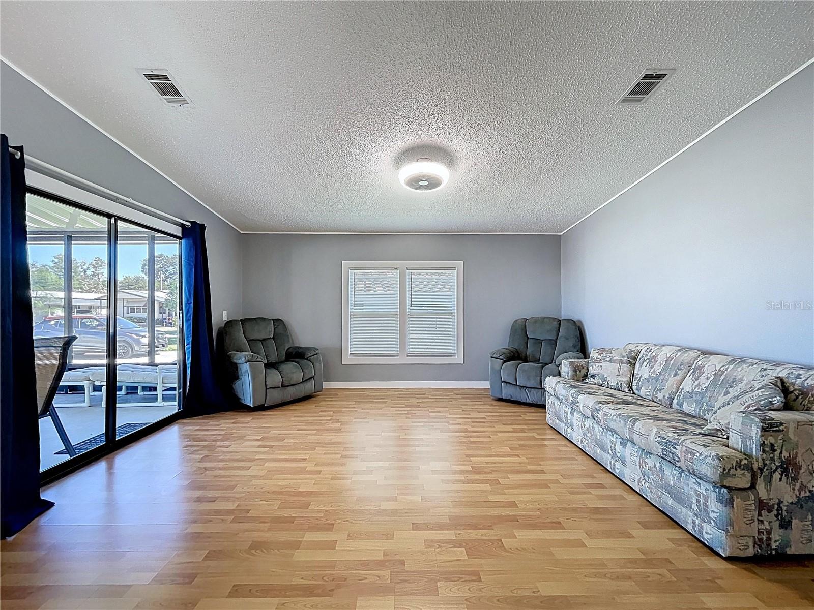 Image 37 of 64 For 35934 Bueno Drive