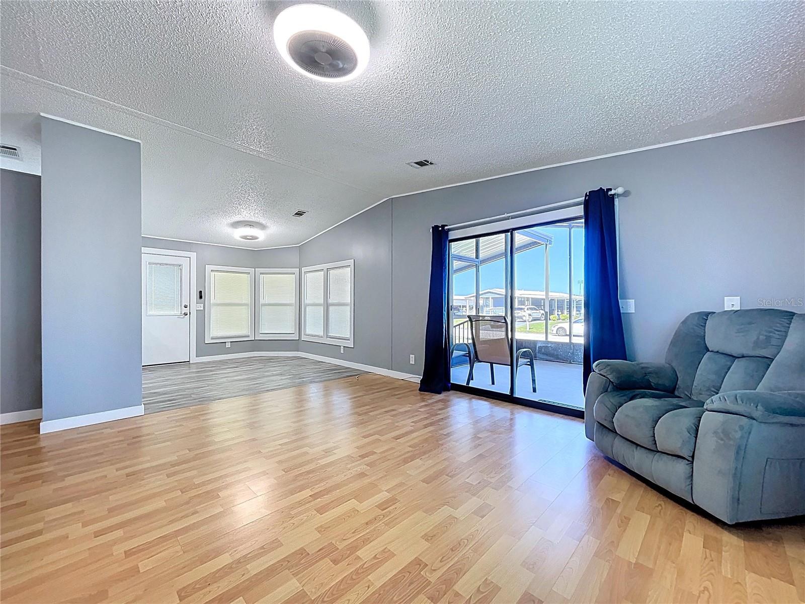 Image 38 of 64 For 35934 Bueno Drive