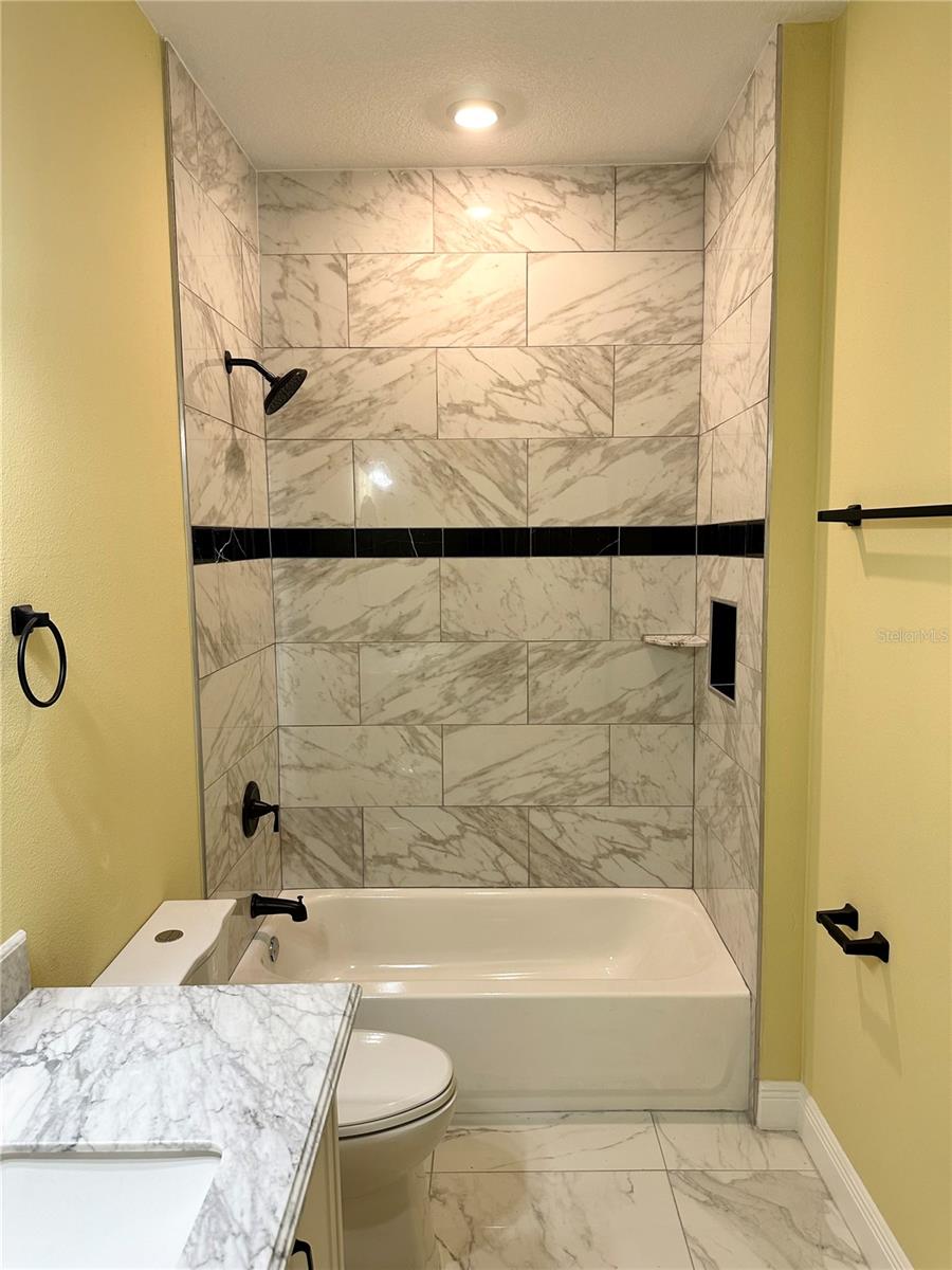 Image 22 of 36 For 419 Tillman Avenue