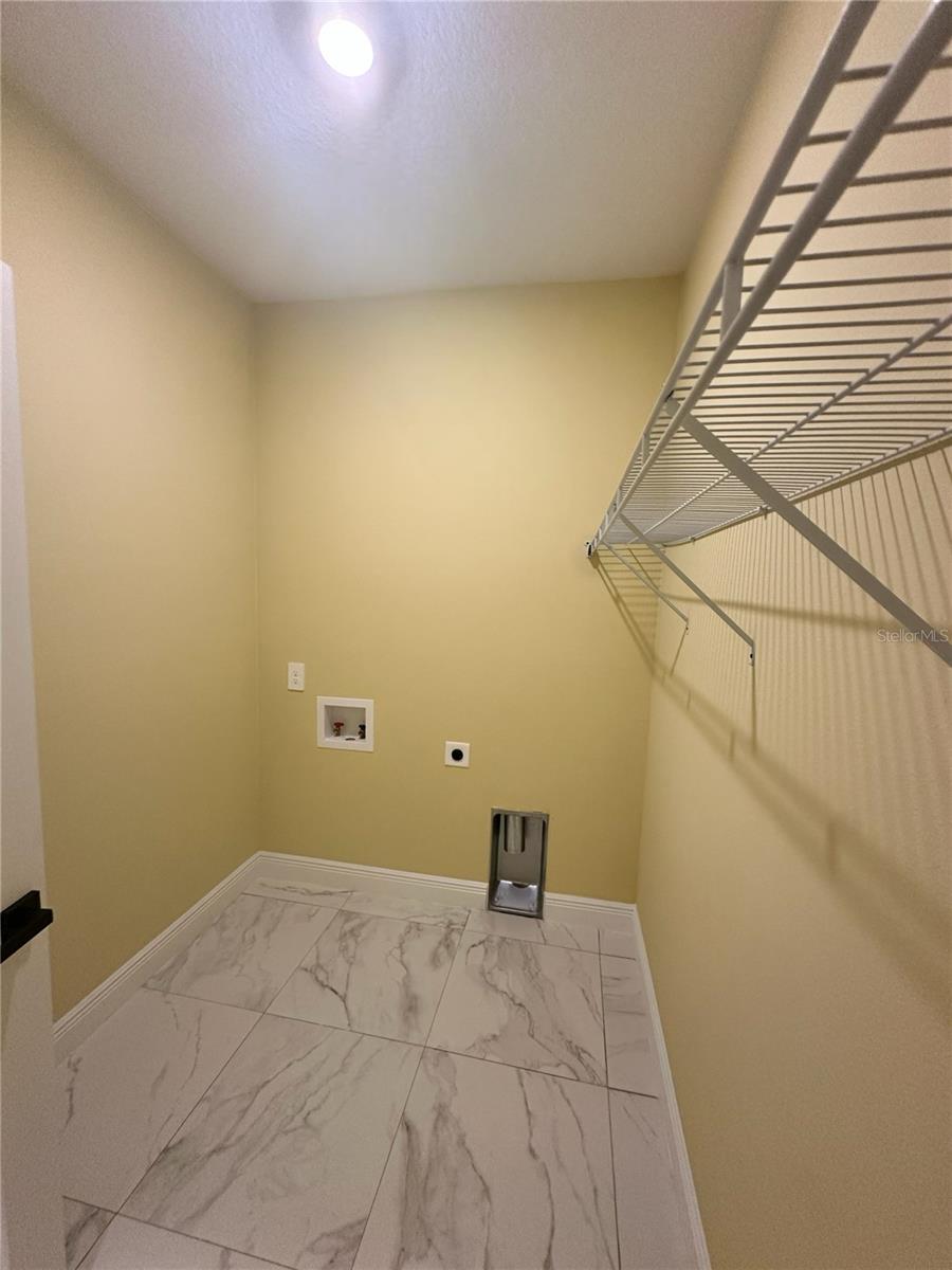 Image 26 of 36 For 419 Tillman Avenue