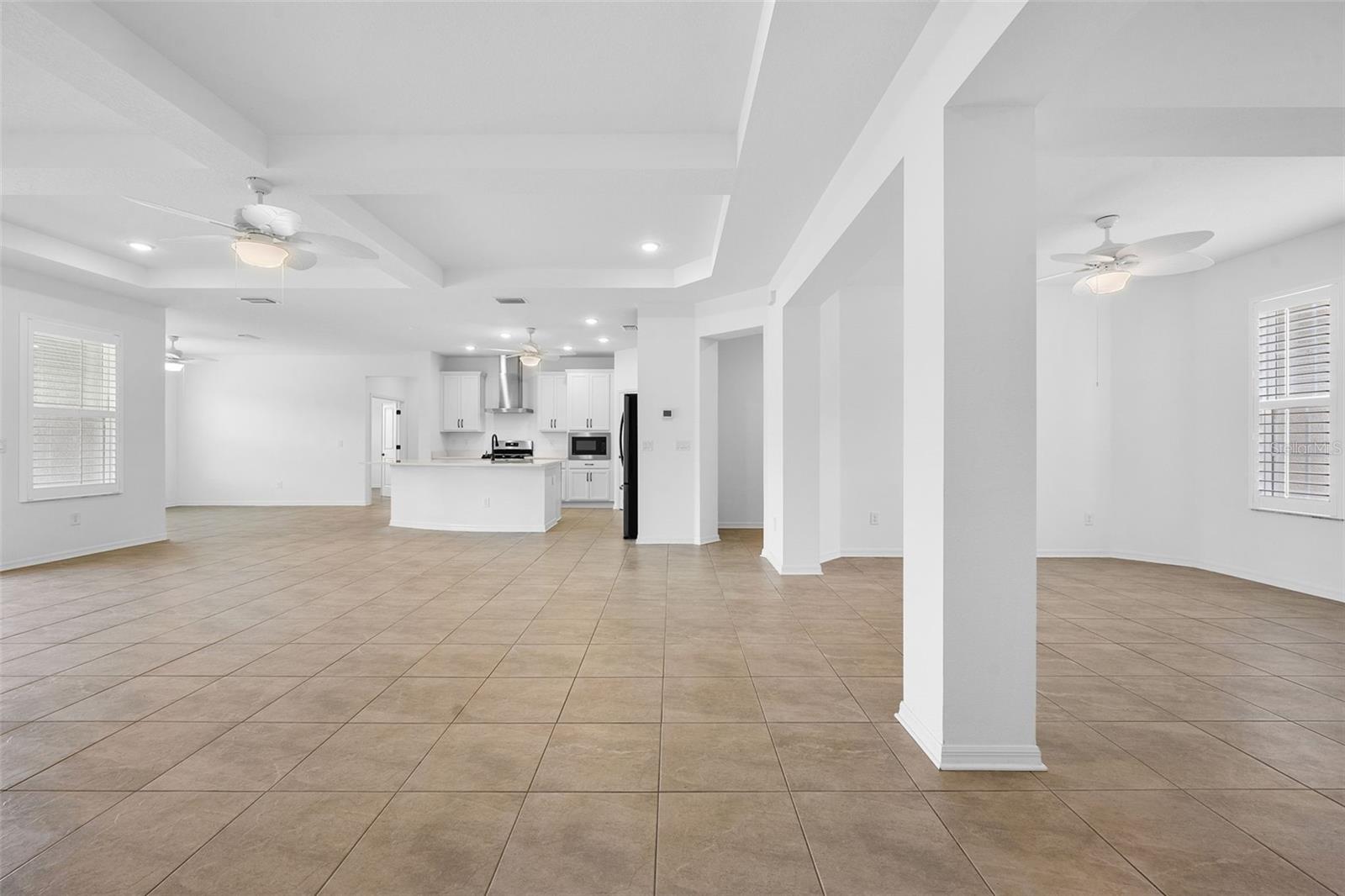 Image 12 of 60 For 19819 Tattnall Way