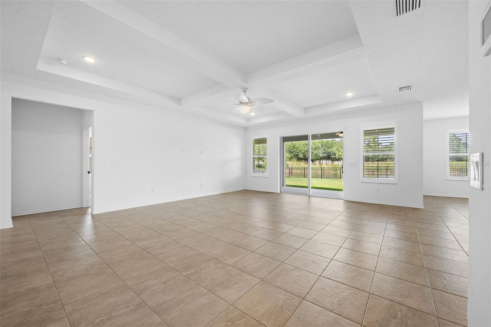 Image 15 of 60 For 19819 Tattnall Way