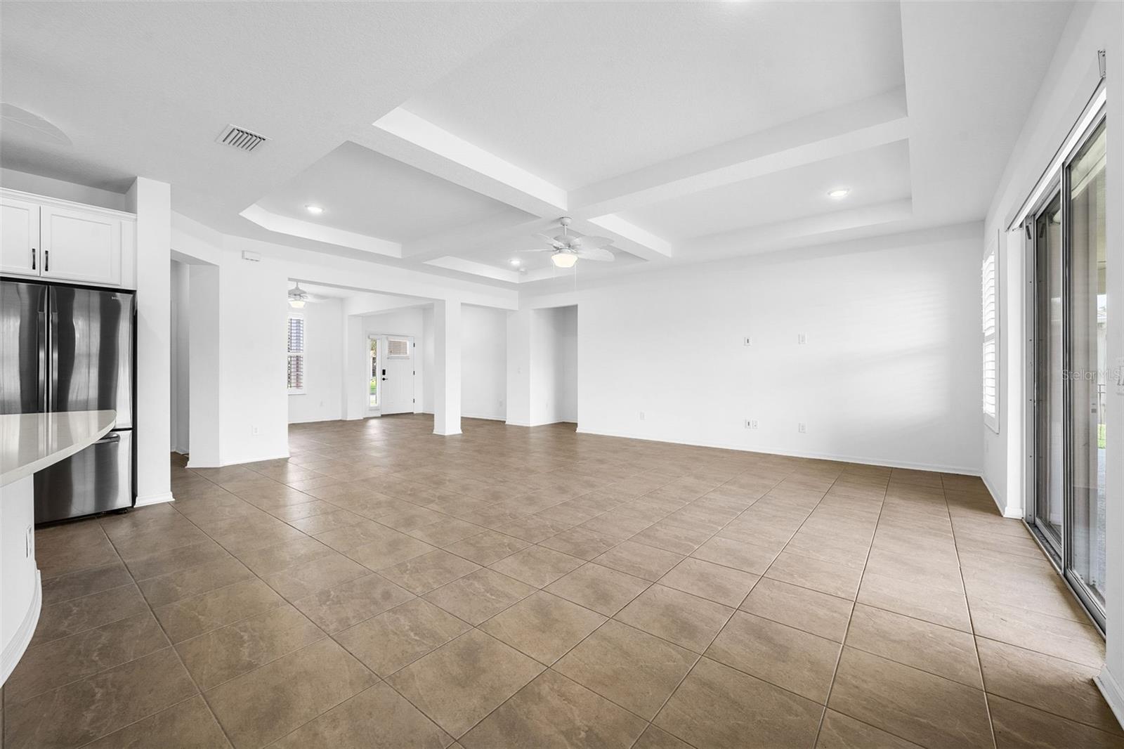 Image 16 of 60 For 19819 Tattnall Way