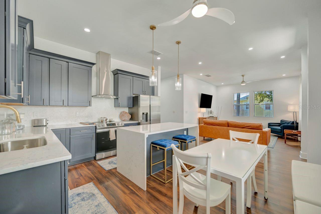 Image 12 of 42 For 2318 9th Avenue