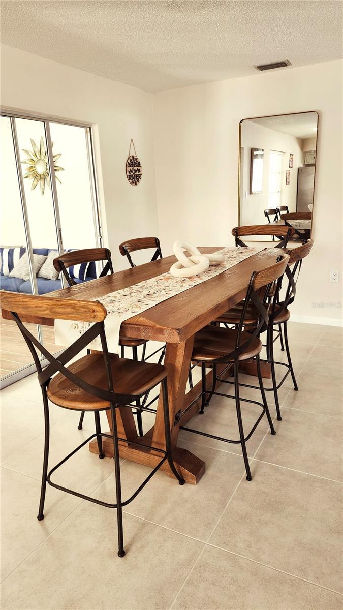 Image 16 of 24 For 9709 Lakeside Lane