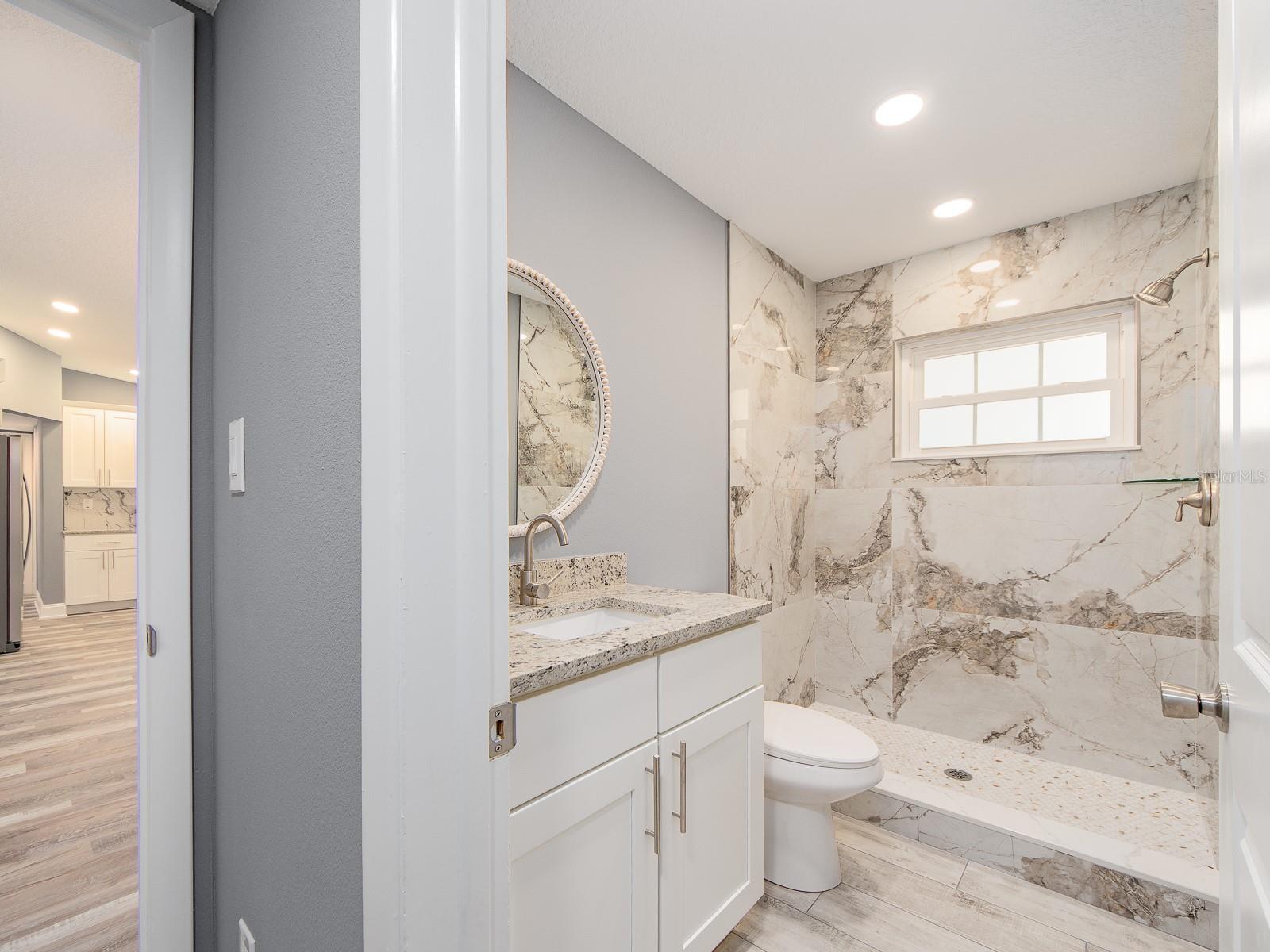 Image 17 of 29 For 1596 Evergreen Avenue