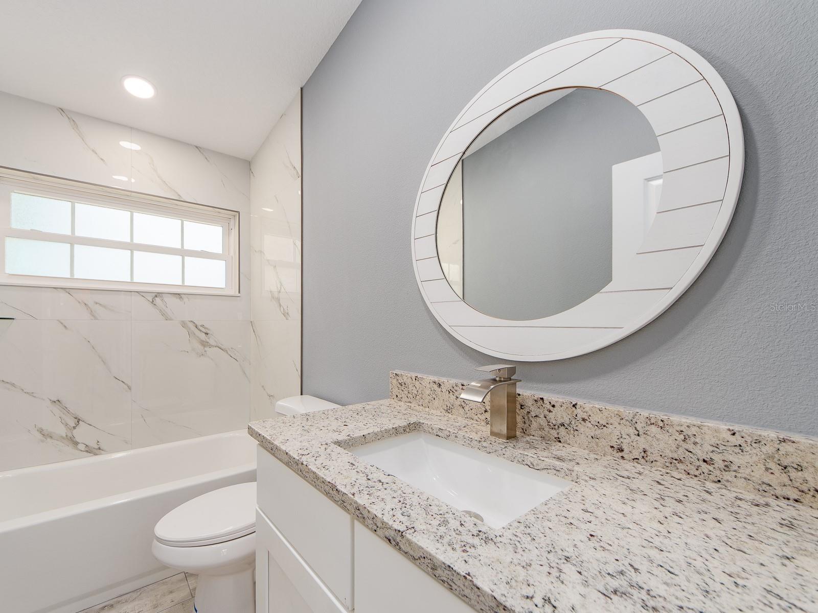 Image 23 of 29 For 1596 Evergreen Avenue