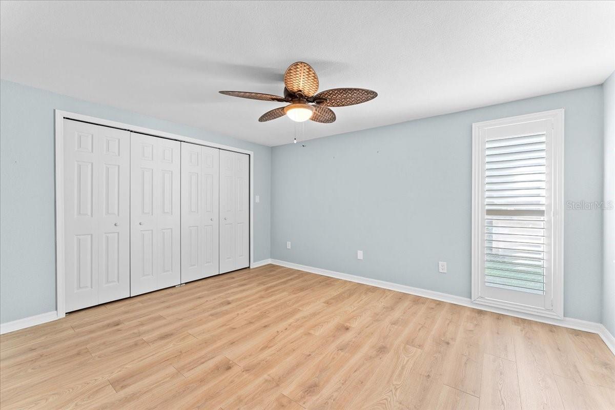 Image 28 of 76 For 5028 Ensign Loop