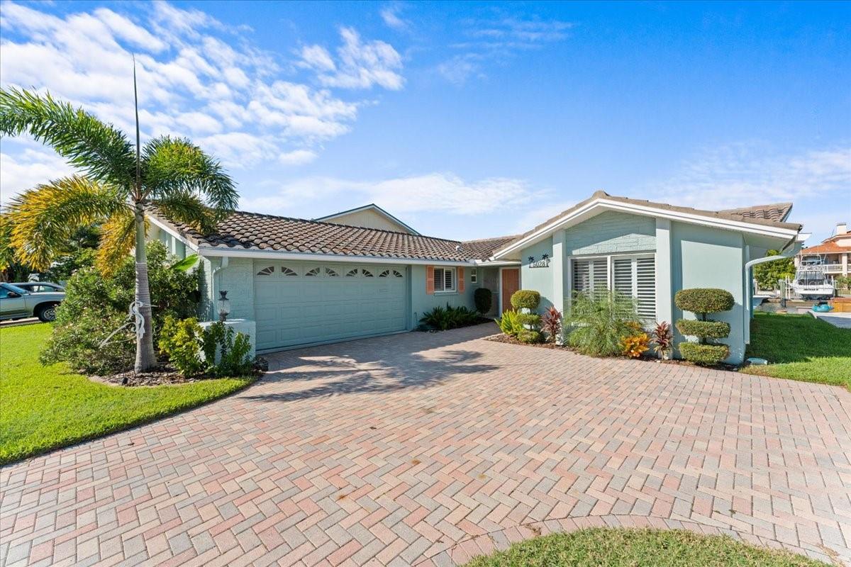 Image 3 of 76 For 5028 Ensign Loop