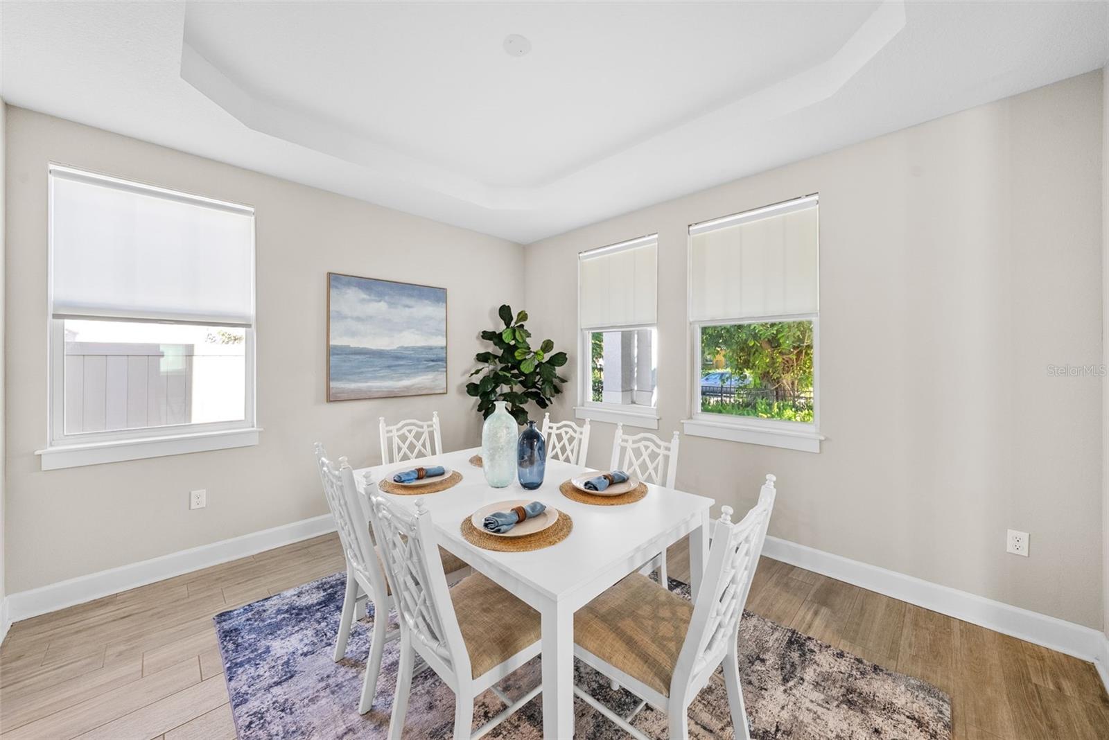 Image 10 of 48 For 2211 Burlington Avenue N