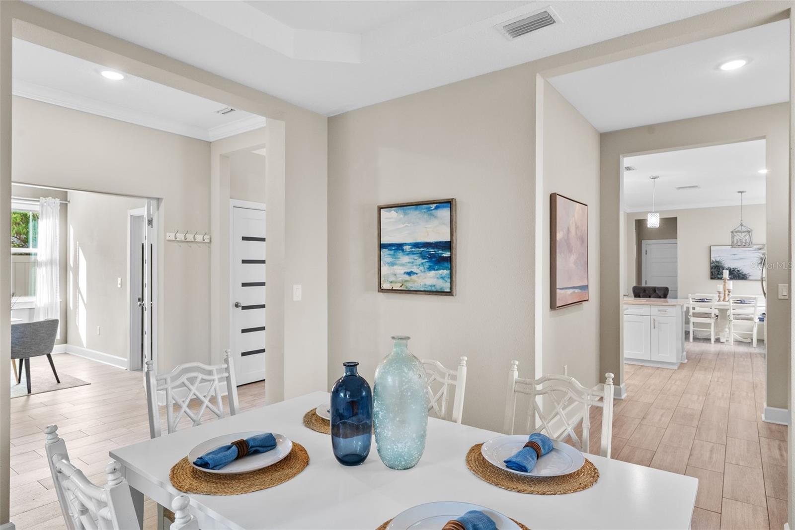 Image 11 of 48 For 2211 Burlington Avenue N