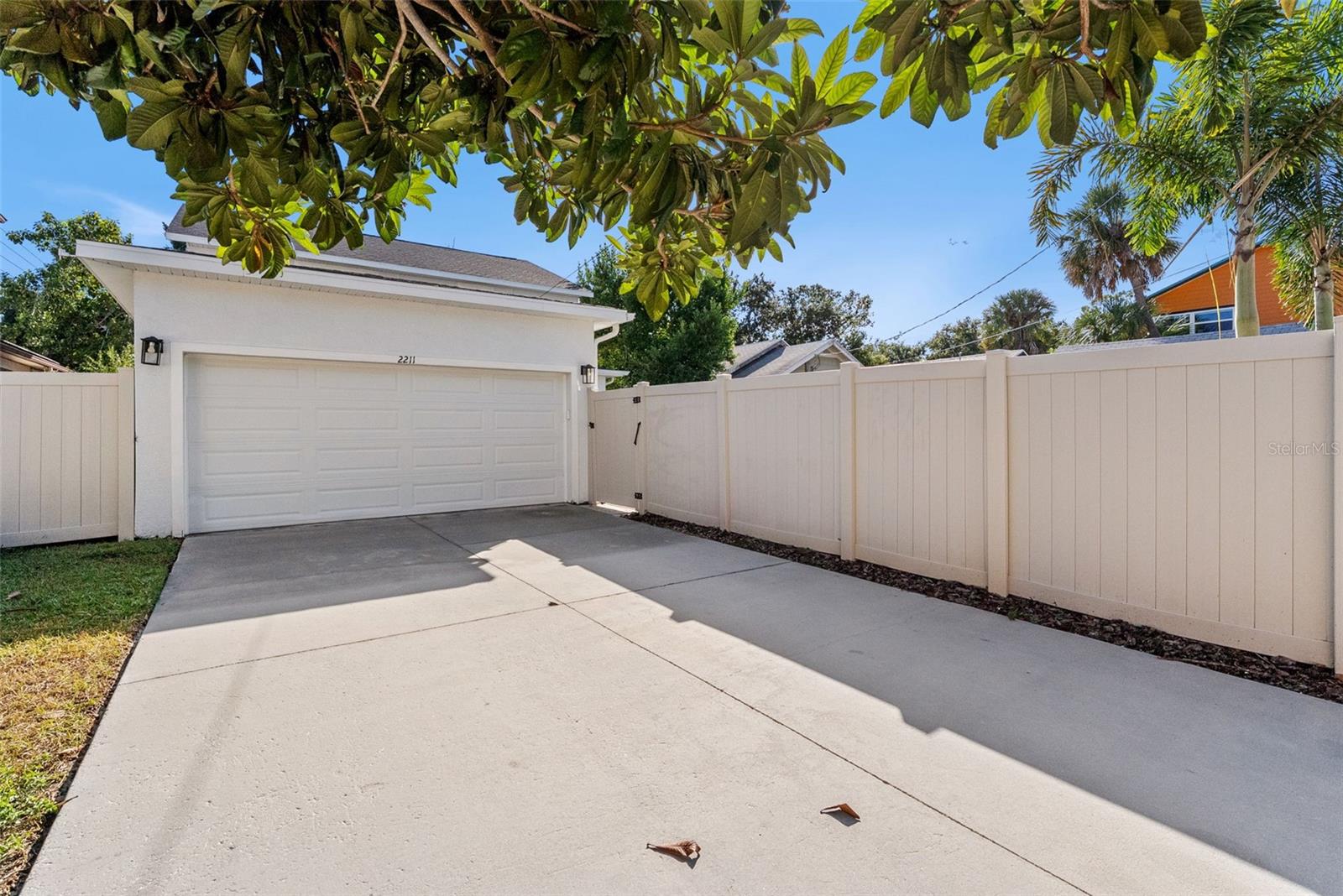 Image 46 of 48 For 2211 Burlington Avenue N