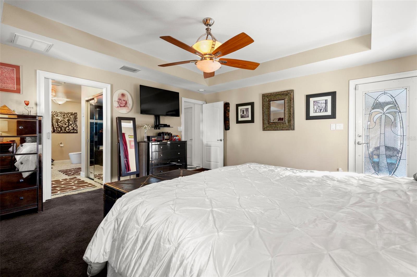 Image 26 of 42 For 8106 Boulevard