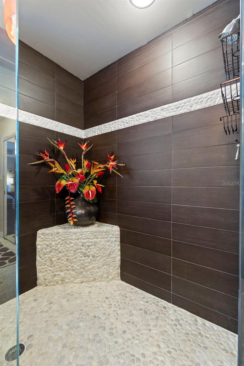 Image 30 of 42 For 8106 Boulevard