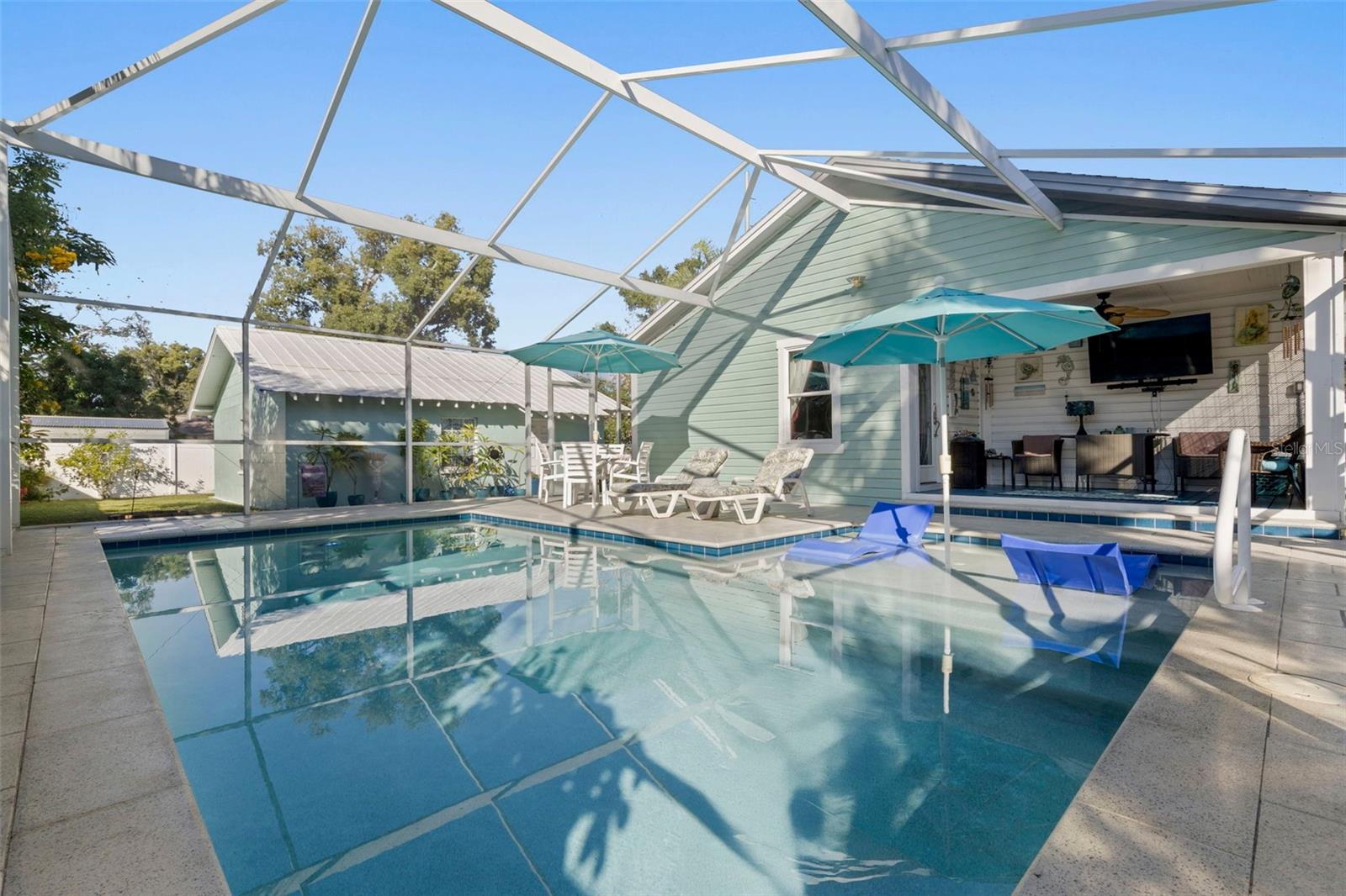 Image 35 of 42 For 8106 Boulevard