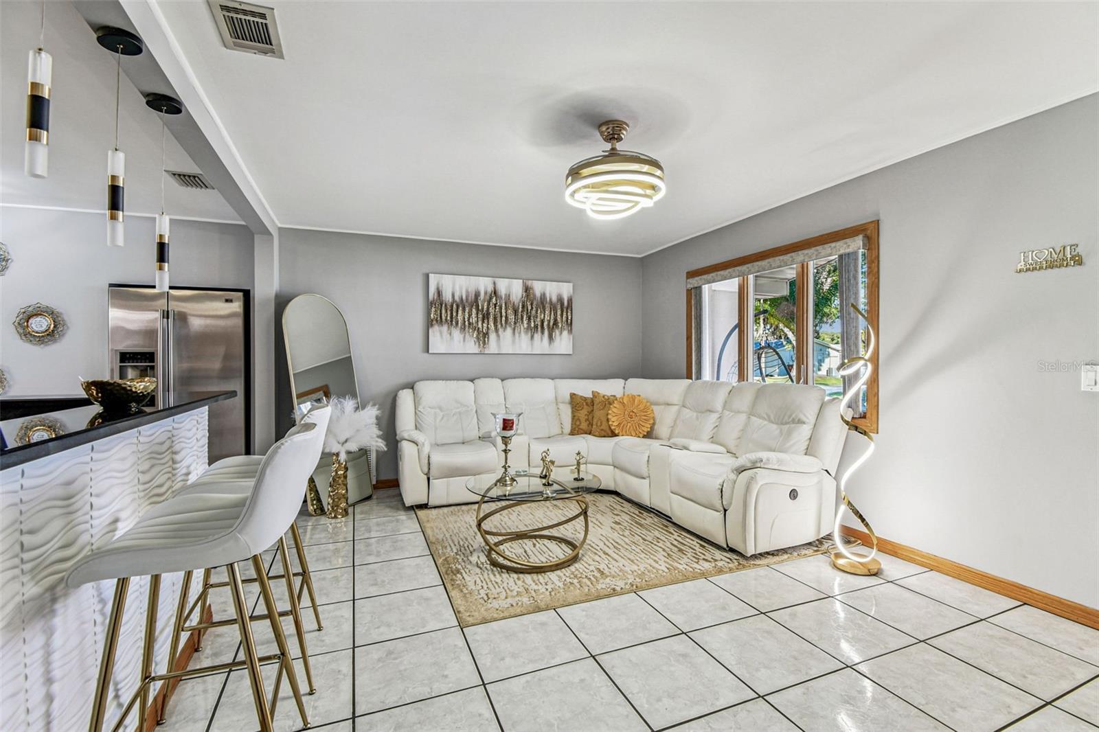 Image 12 of 79 For 226 Maple Avenue