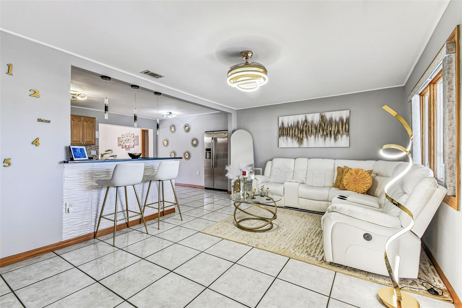 Image 14 of 79 For 226 Maple Avenue