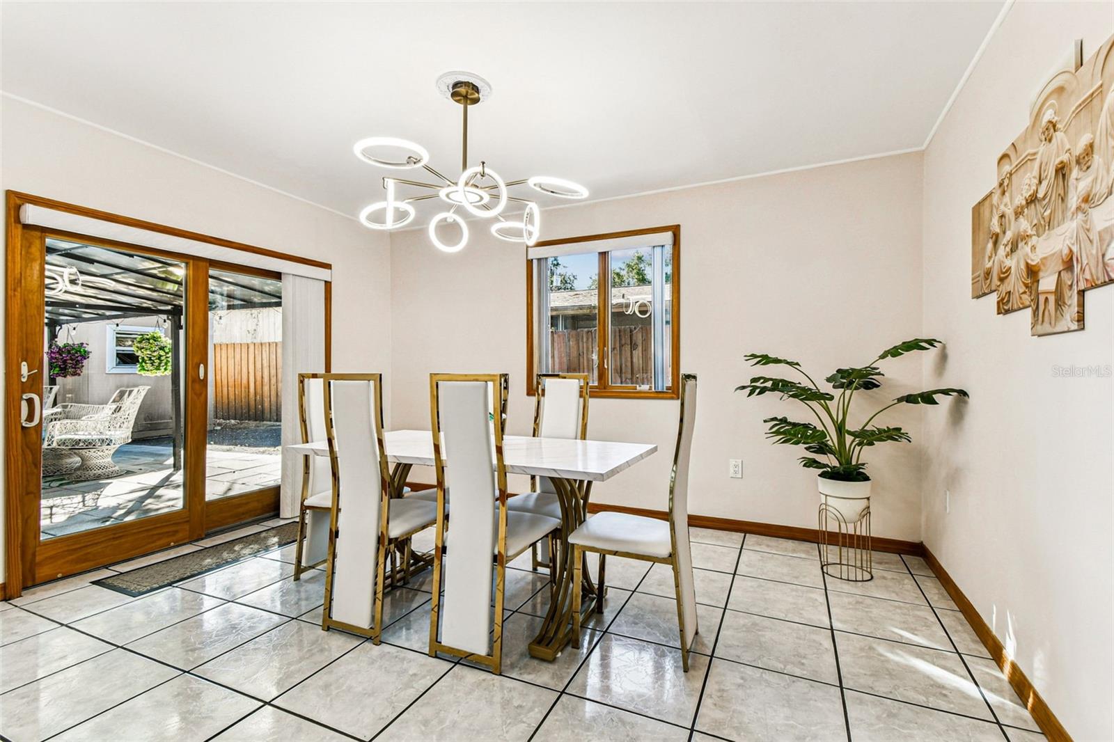 Image 23 of 79 For 226 Maple Avenue