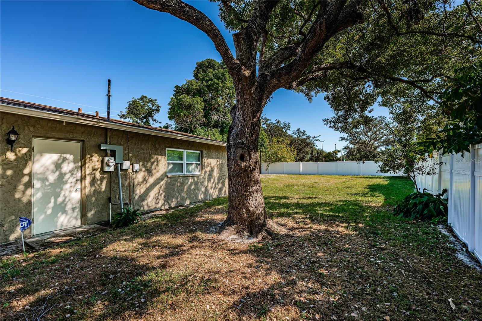 Image 11 of 12 For 1223 35th Street N