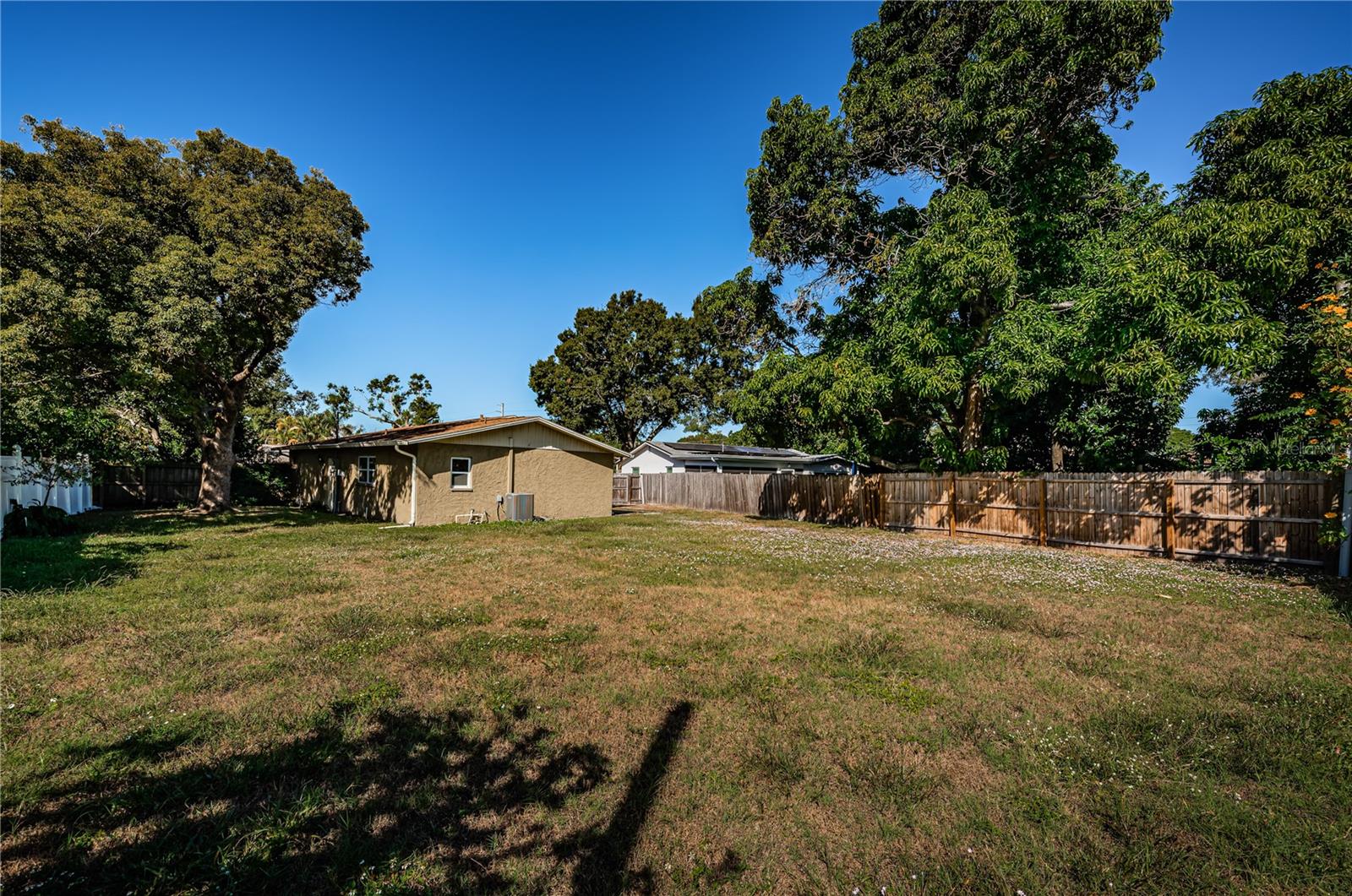 Image 2 of 12 For 1223 35th Street N