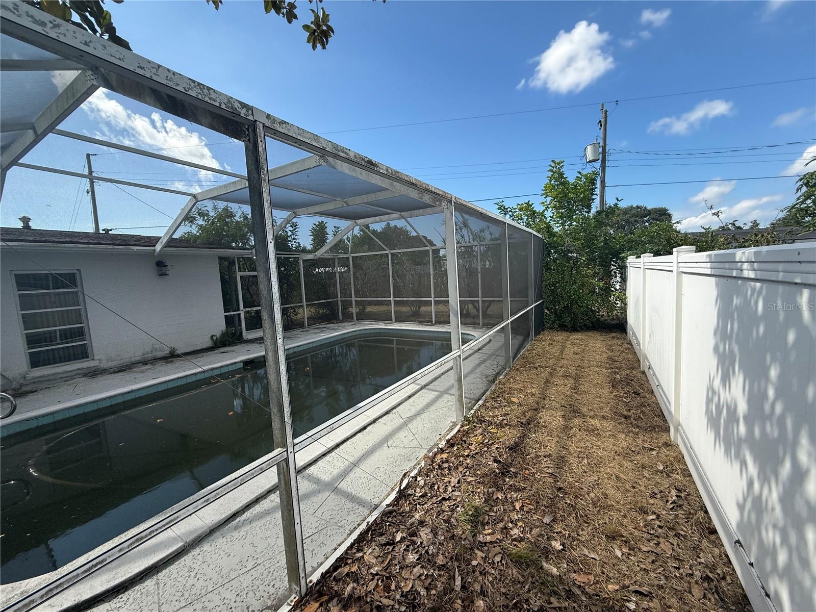 Image 15 of 19 For 4516 57th Street W