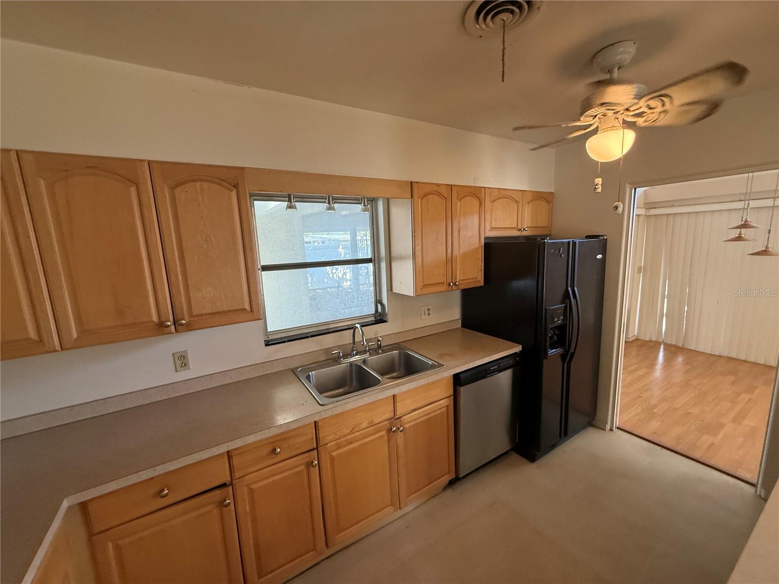 Image 7 of 19 For 4516 57th Street W