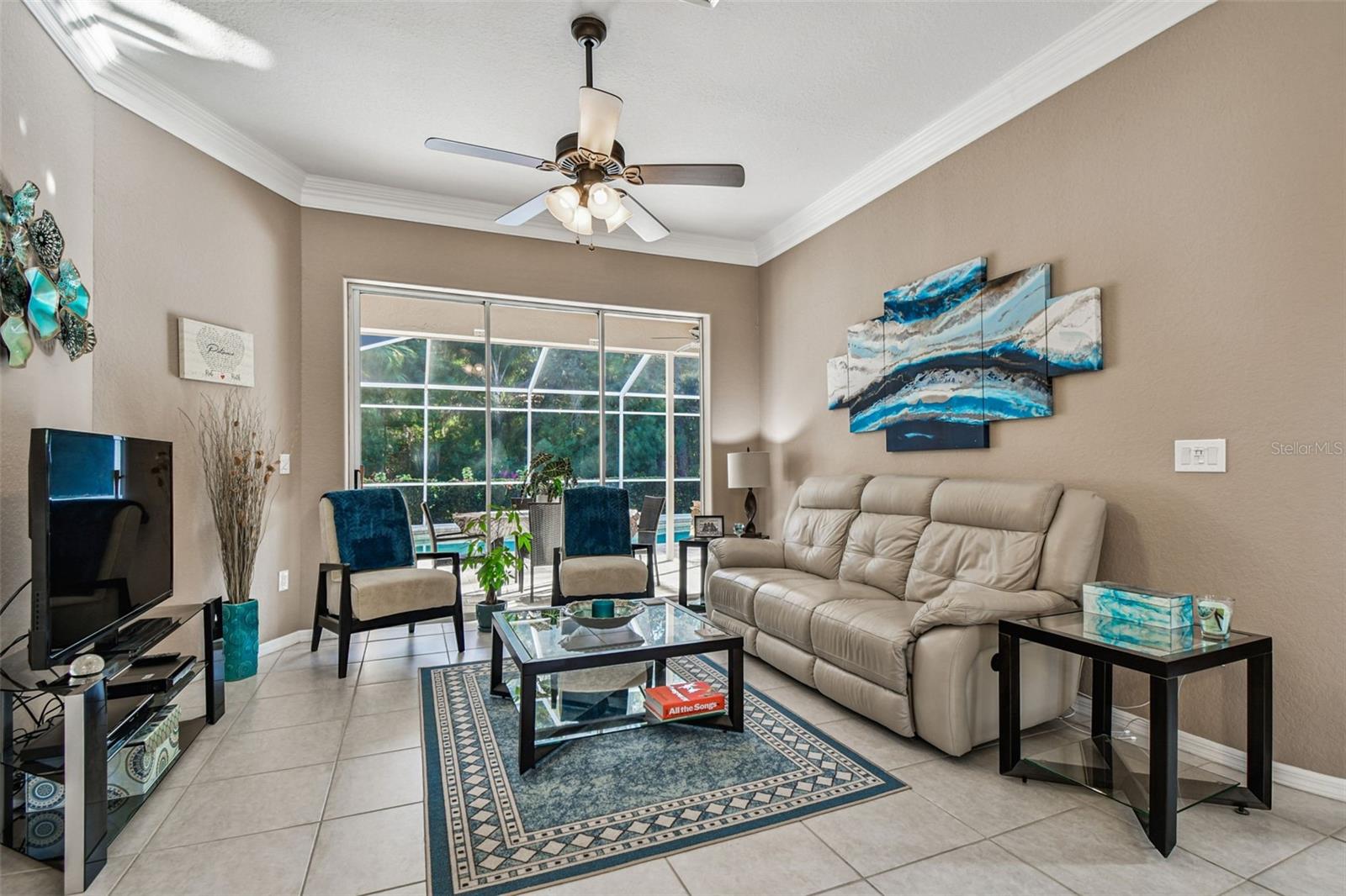 Image 12 of 94 For 1955 Dunloe Circle