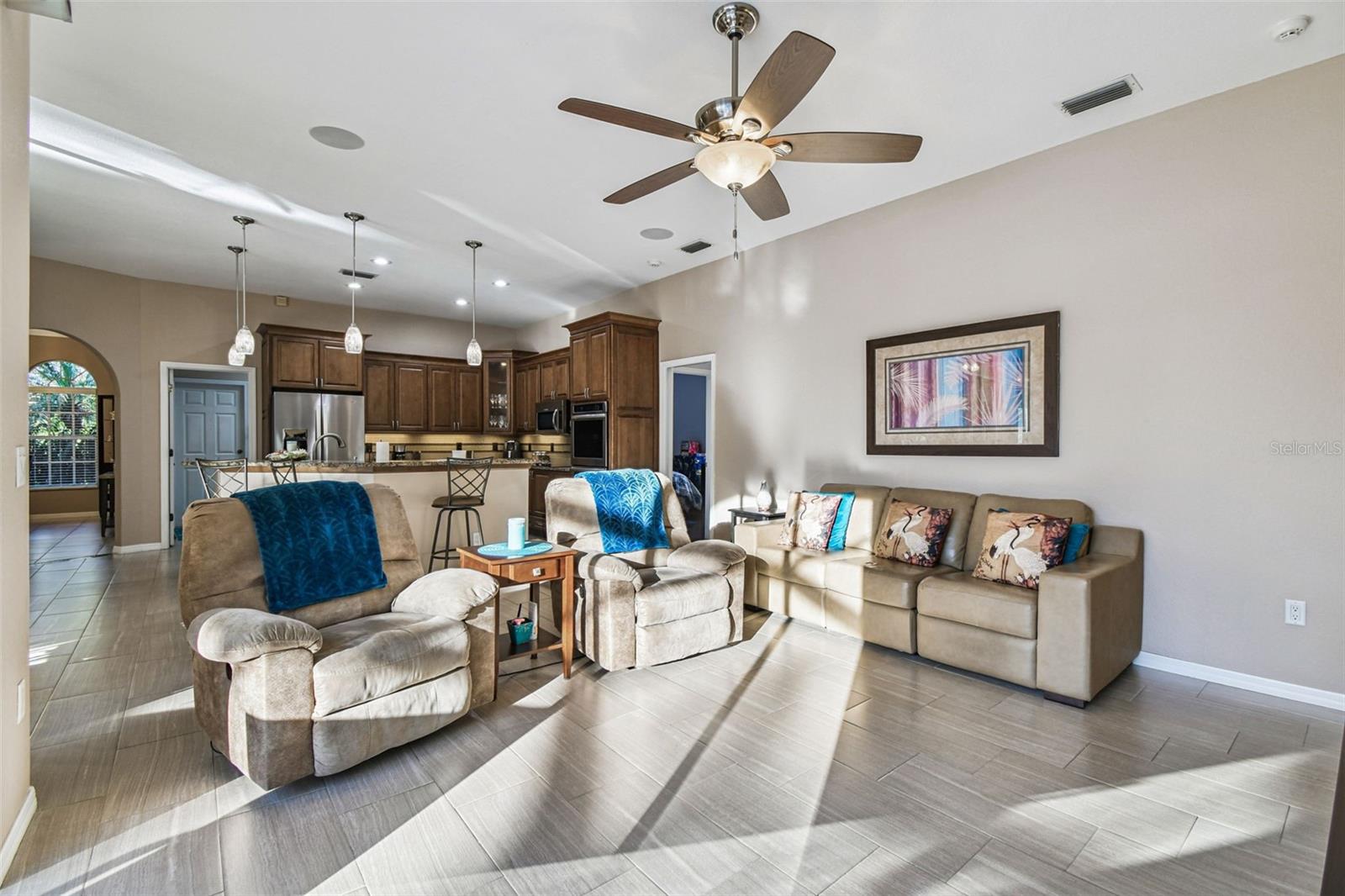 Image 36 of 94 For 1955 Dunloe Circle