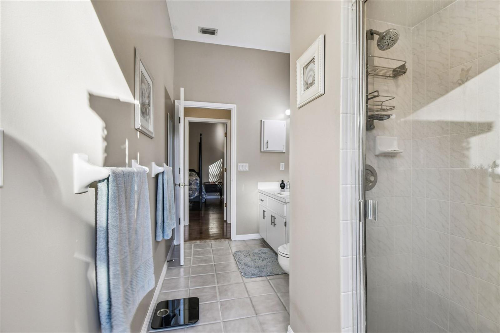 Image 54 of 94 For 1955 Dunloe Circle