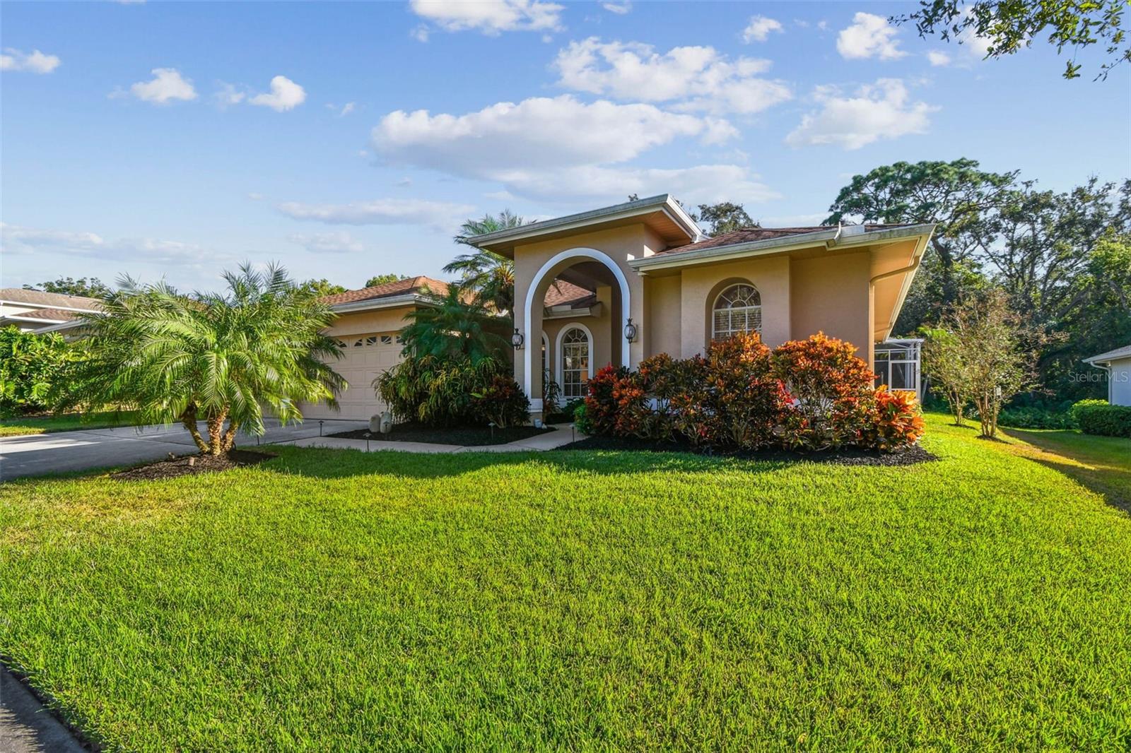 Image 6 of 94 For 1955 Dunloe Circle