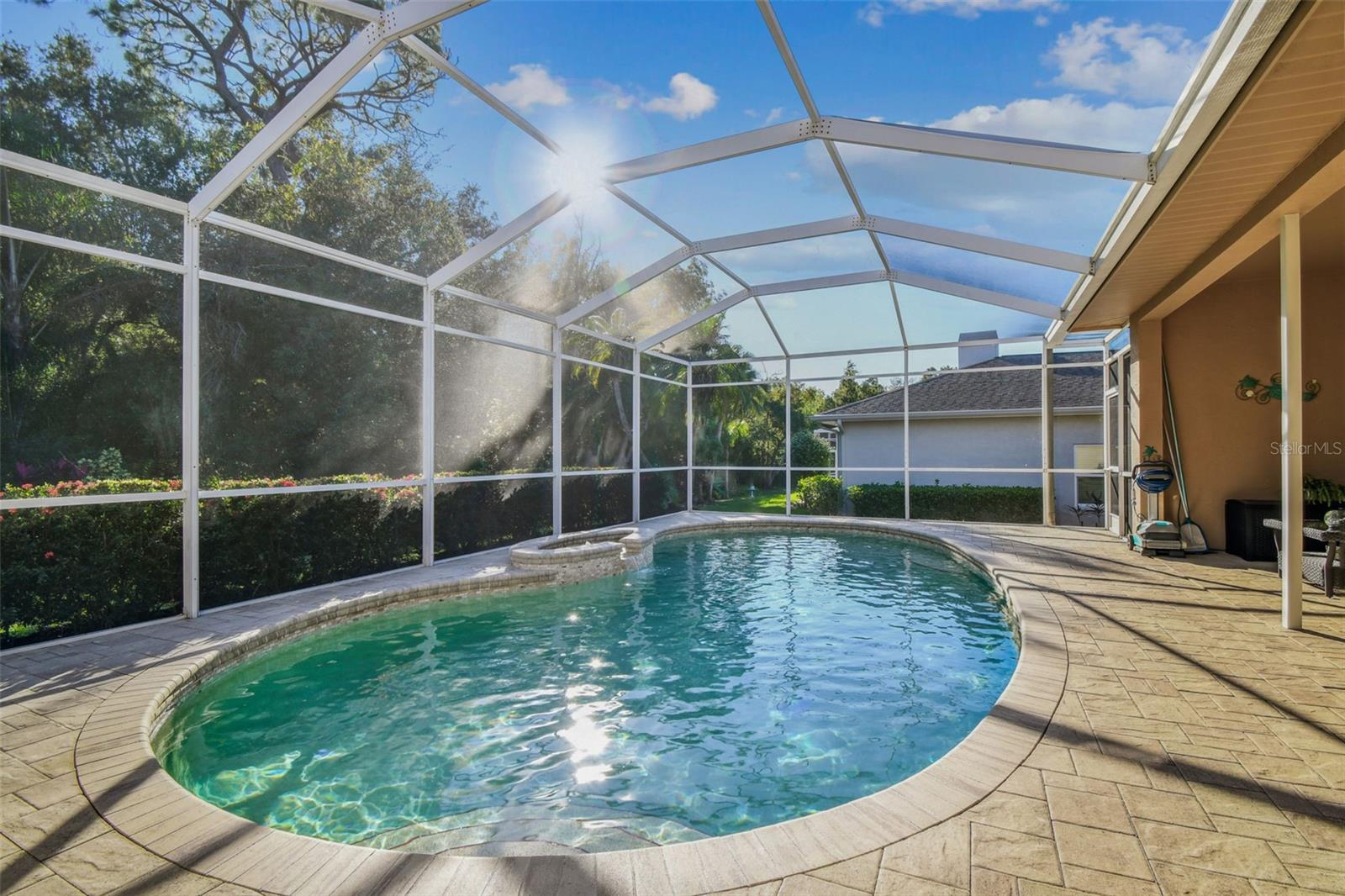 Image 72 of 94 For 1955 Dunloe Circle