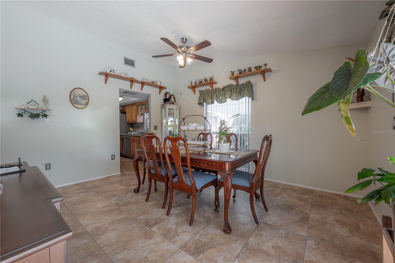 Image 11 of 47 For 6809 Sandwater Trail N