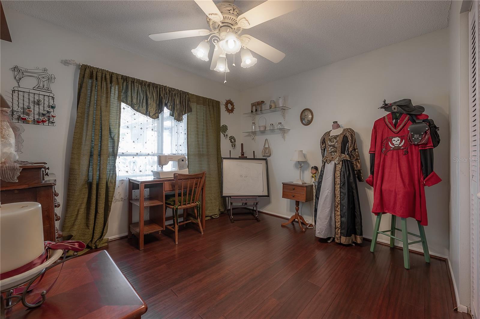 Image 18 of 47 For 6809 Sandwater Trail N