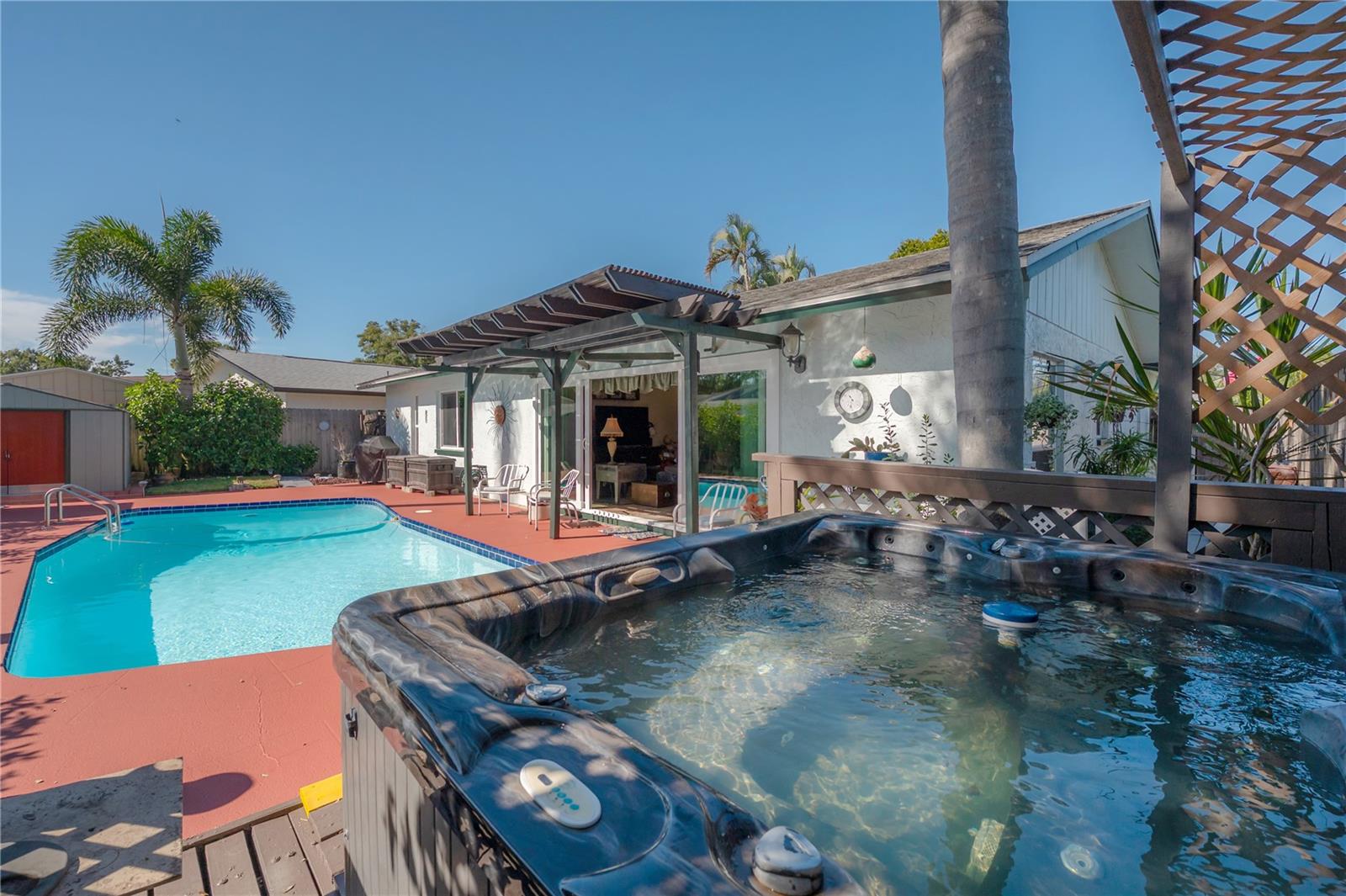 Image 37 of 47 For 6809 Sandwater Trail N