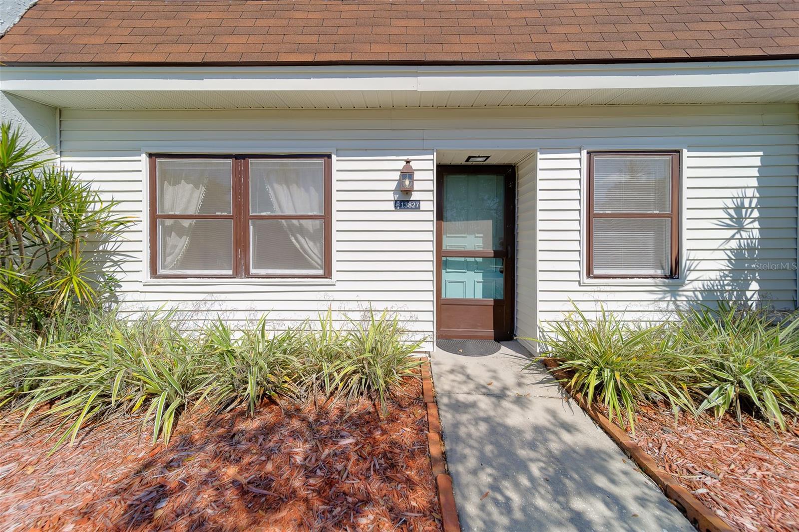 Details for 13827 Mission Oaks Boulevard, SEMINOLE, FL 33776