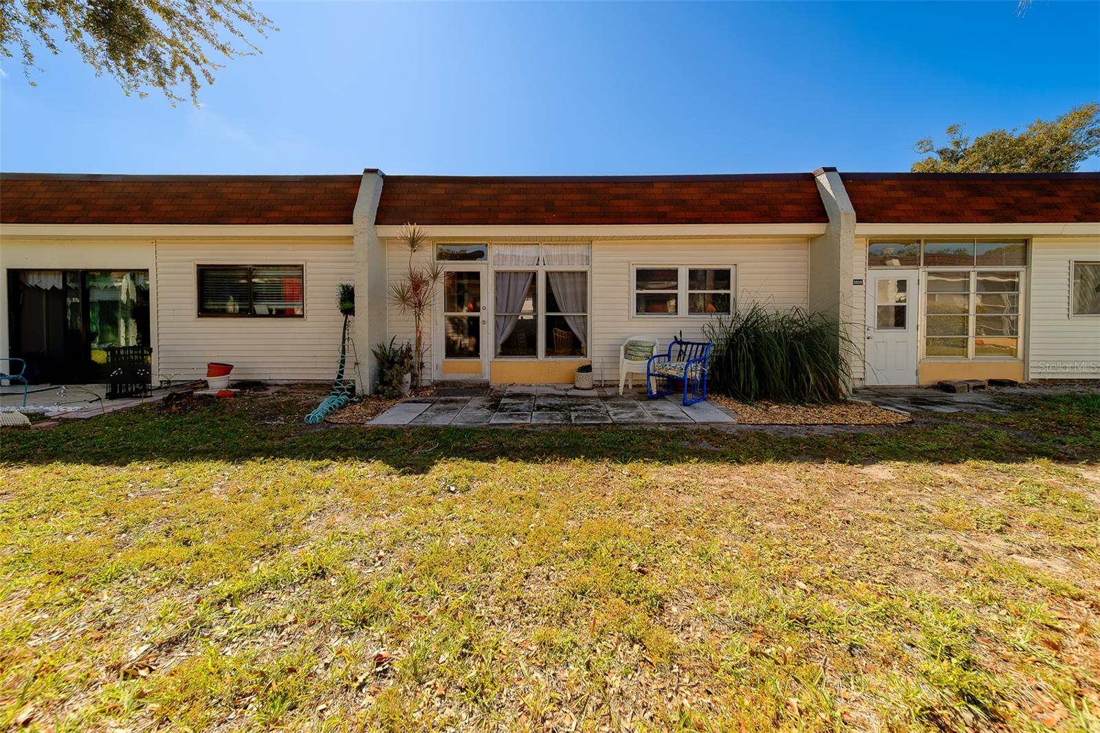 Image 29 of 53 For 13827 Mission Oaks Boulevard