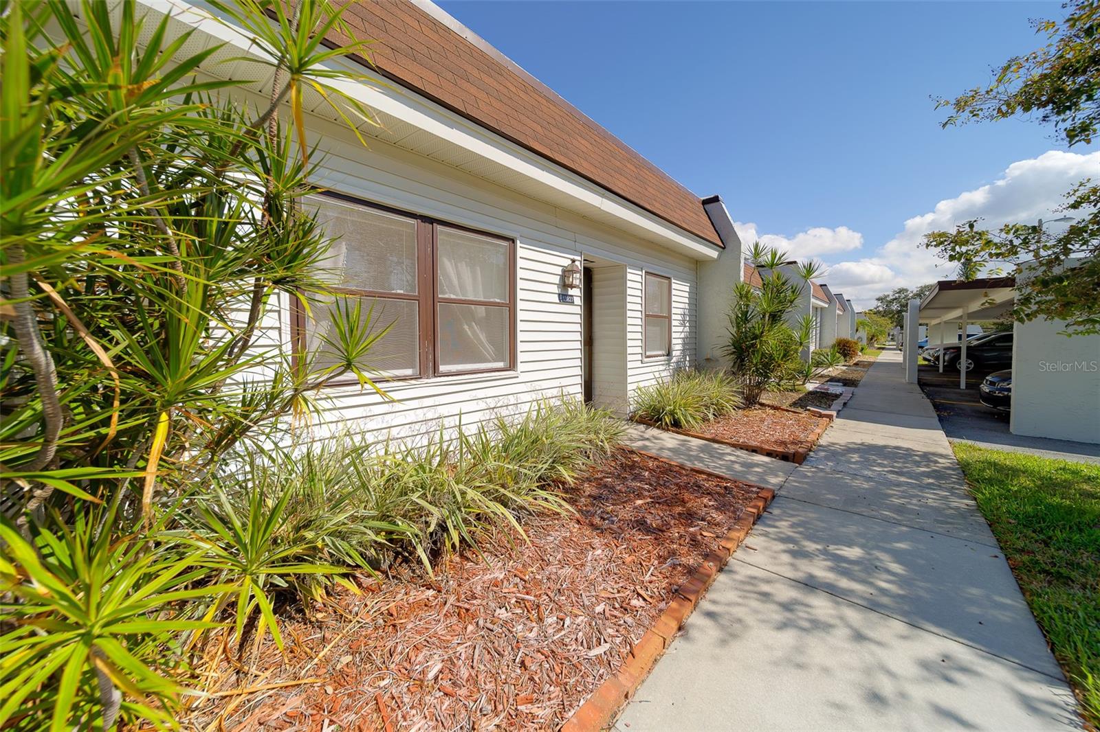 Image 31 of 53 For 13827 Mission Oaks Boulevard